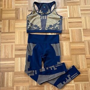 ADIDAS X KARLIE KLOSS Seamless Knit Mesa & Night Indigo Yoga / Workout Set